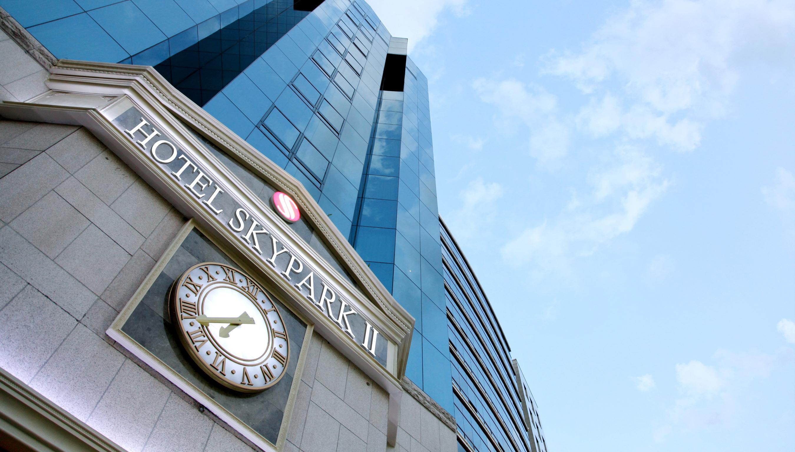 Hotel Skypark Myeongdong 2 Seoul Exterior photo