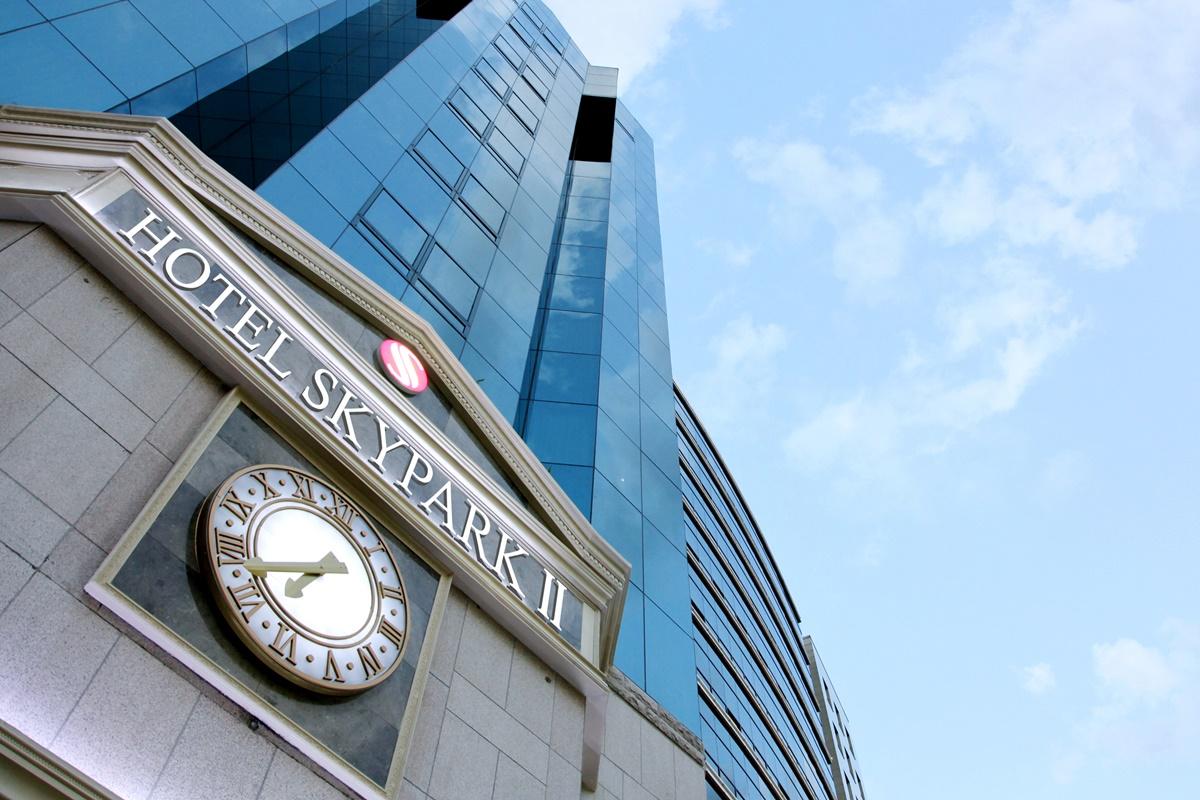 Hotel Skypark Myeongdong 2 Seoul Exterior photo