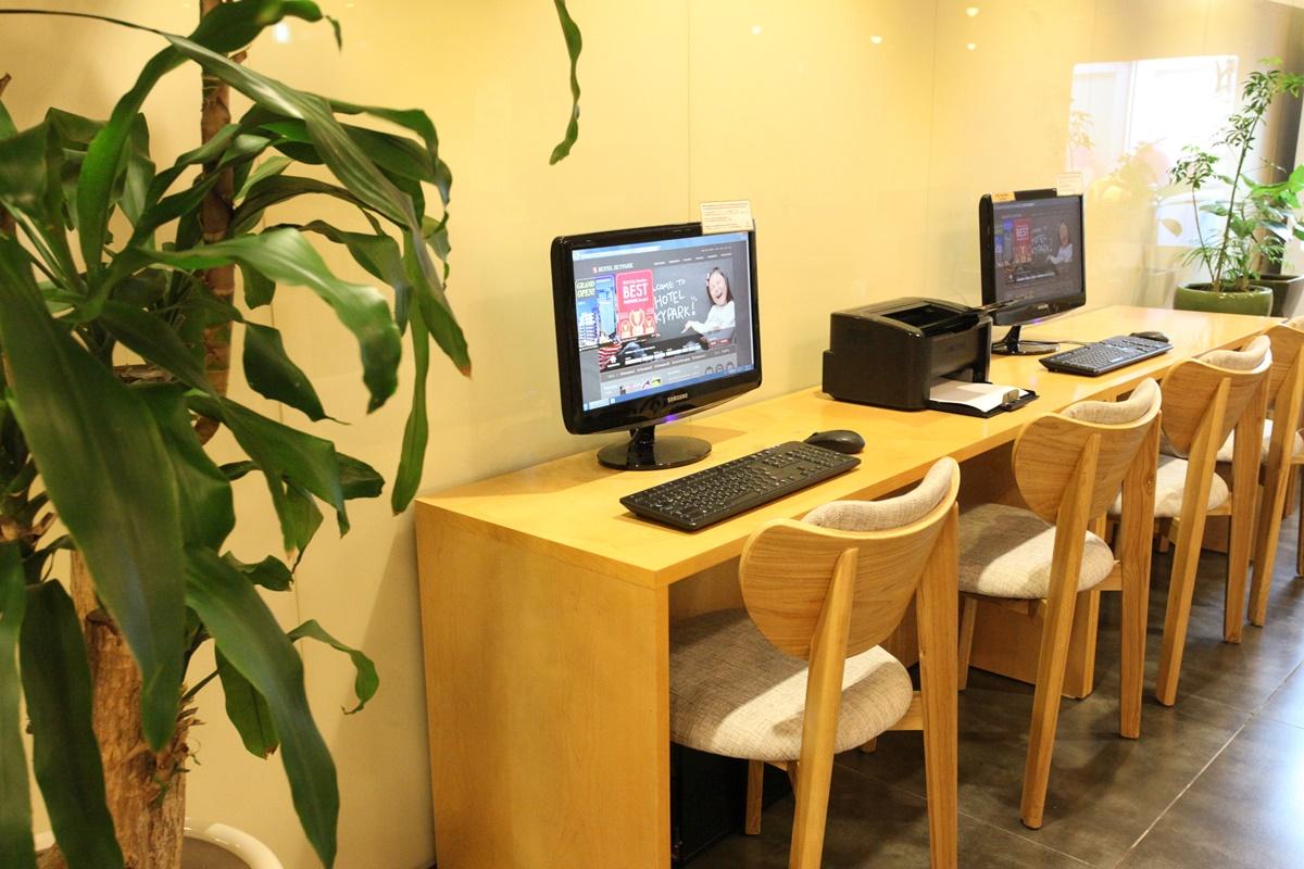 Hotel Skypark Myeongdong 2 Seoul Exterior photo